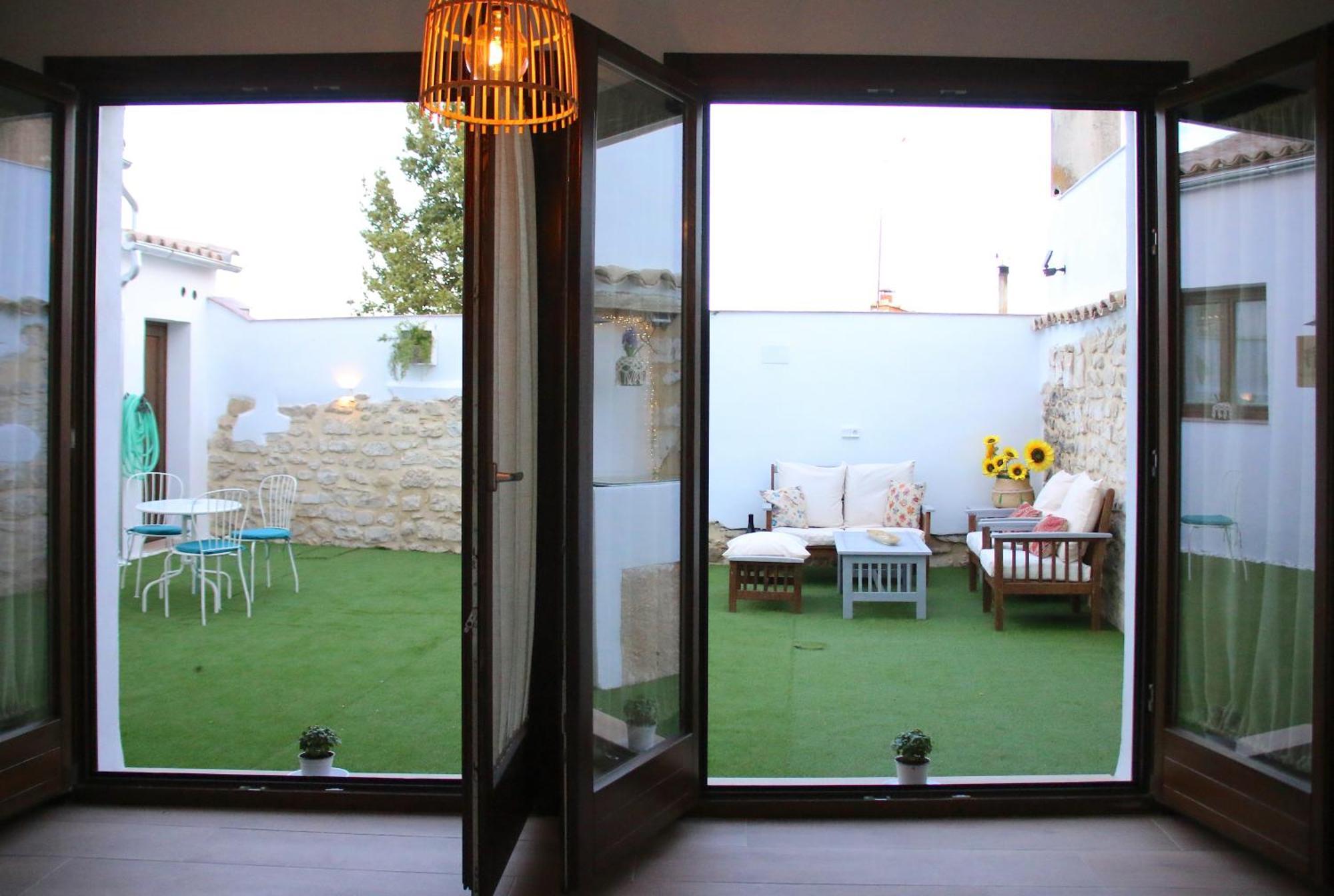 Apartamentos Turisticos La Estacion Úbeda Extérieur photo